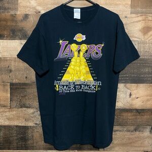 Vintage Los Angeles Lakers 2010 Back to Back NBA Championship T-Shirt Size L